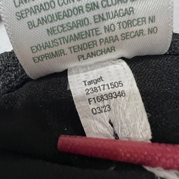 Wild Fable Triangle Crochet Bikini Top Size L Black Tassel Shell TARGET NWOT - Picture 7 of 8